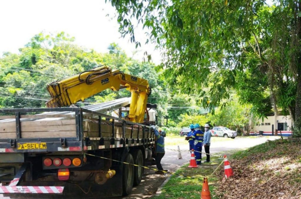 O Departamento de Iluminação Pública da Seurb desde o inicio da nova gestão vem realizando um trabalho de manutenção e melhoria em todo o sistema de iluminação pública das feiras da cidade