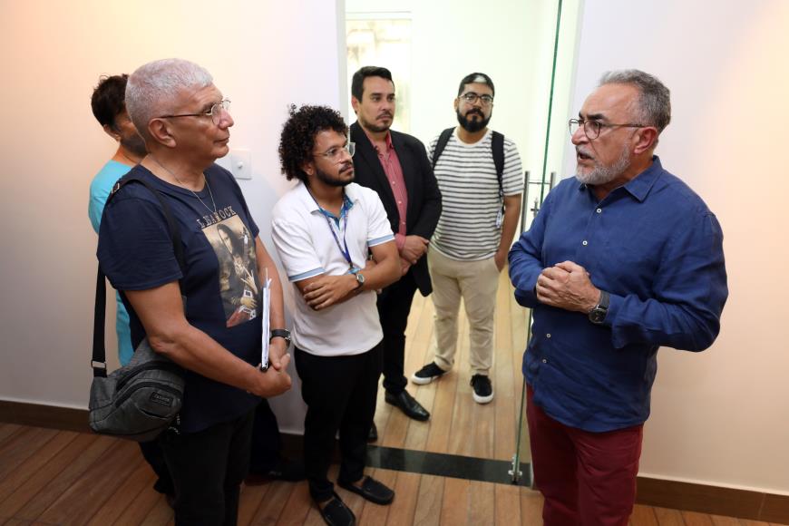 O prefeito conversou com artistas e auxiliares sobre mais essa importante realização para a cultura de Belém