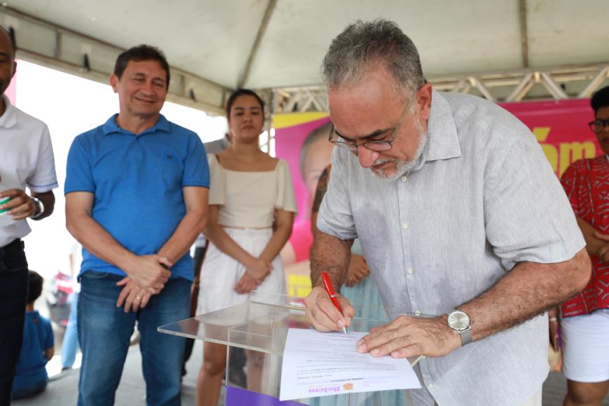 Durante a inauguração da praça Pet Índia, foram assinadas mais três Ordens de Serviço para construção de outras praças Pets em Belém, nos distritos de Mosqueiro e Icoaraci e no bairro Bengui.