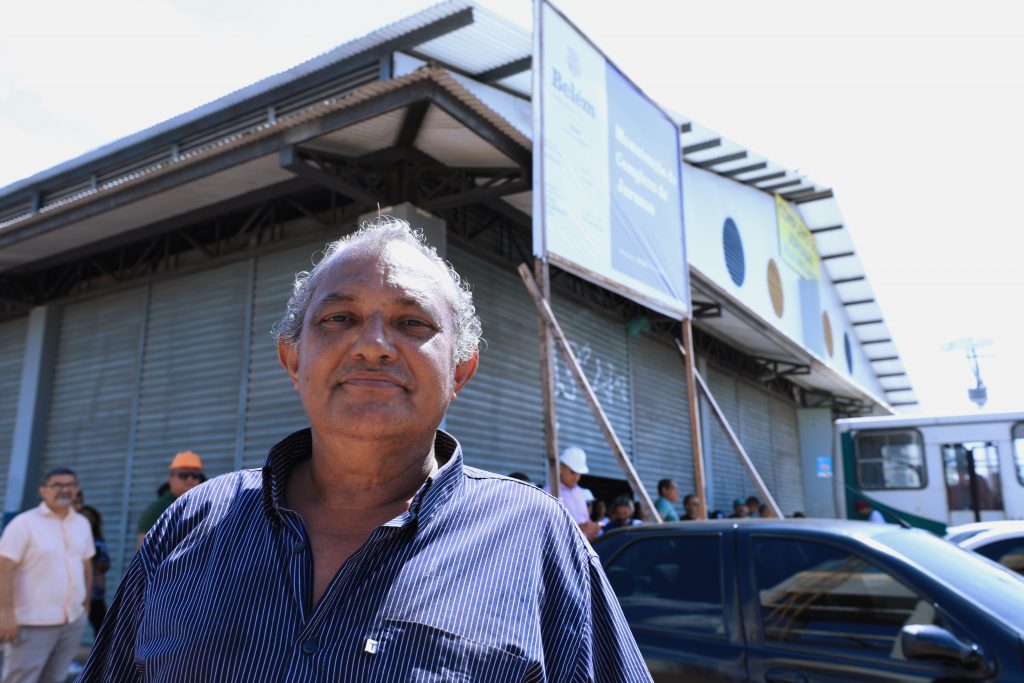 O feirante Teófilo Martins lamenta a obra do Complexo do Jurunas ter sido inaugurada pela gestão anterior sem as adequações necessárias para os trabalhadores.
